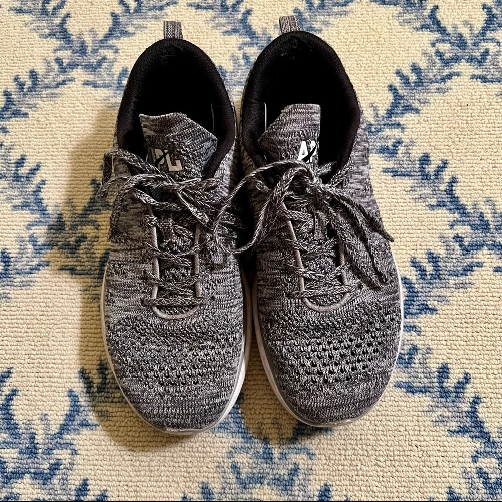 APL® TechLoom Pro Heather Grey Athletic Shoes | 8 - Picture 3 of 8